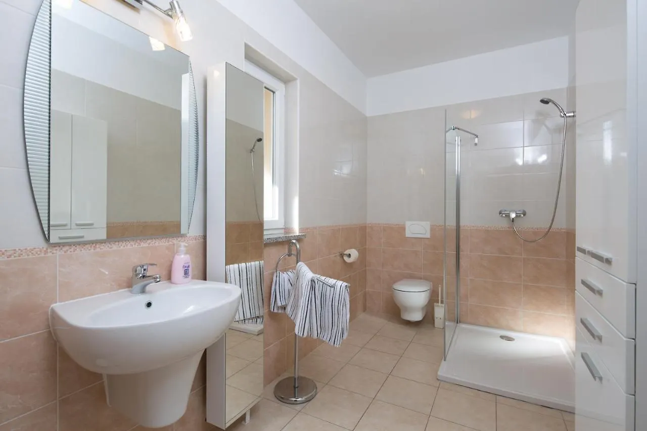 Apartment Panoramica - Ravni Labin  Kroatien